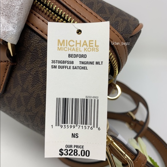 Michael Kors Bedford Small Duffle Satchel - Picture 8 of 12